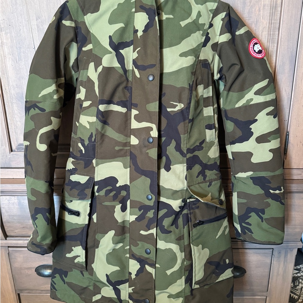 Women’s Canada Goose Camouflage Ski Jacket/Parka
